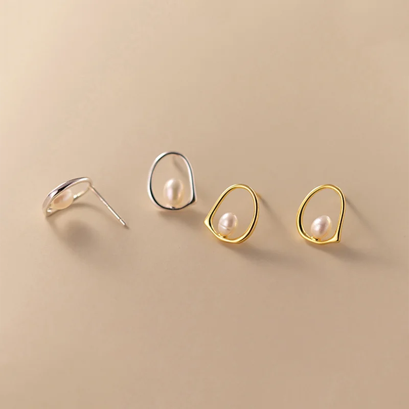 Natural Freshwater Baroque Pearl Stud Earrings