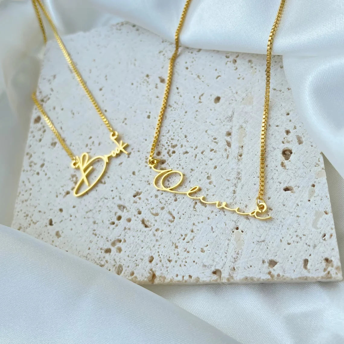 Personalized Gold Name Necklace - Custom Jewelry Gift