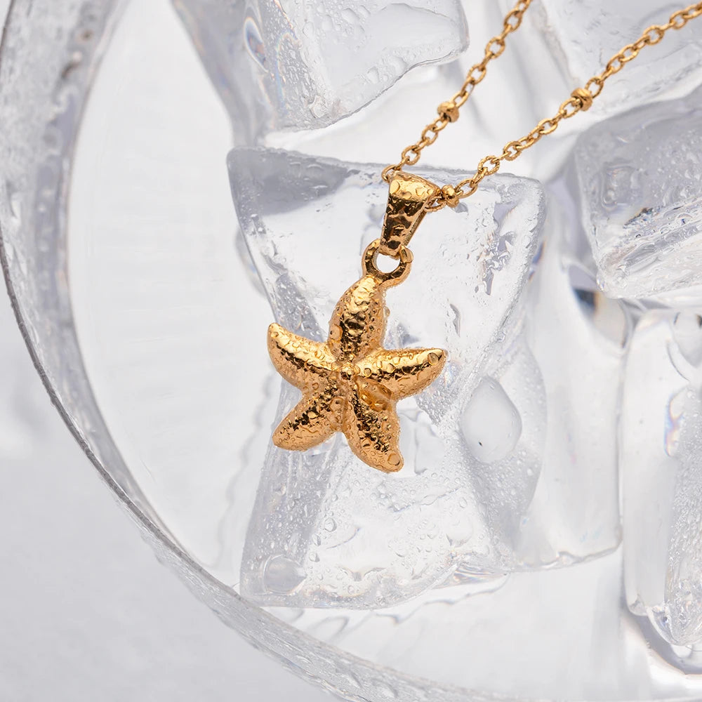 Niche Starfish Pendant Necklace